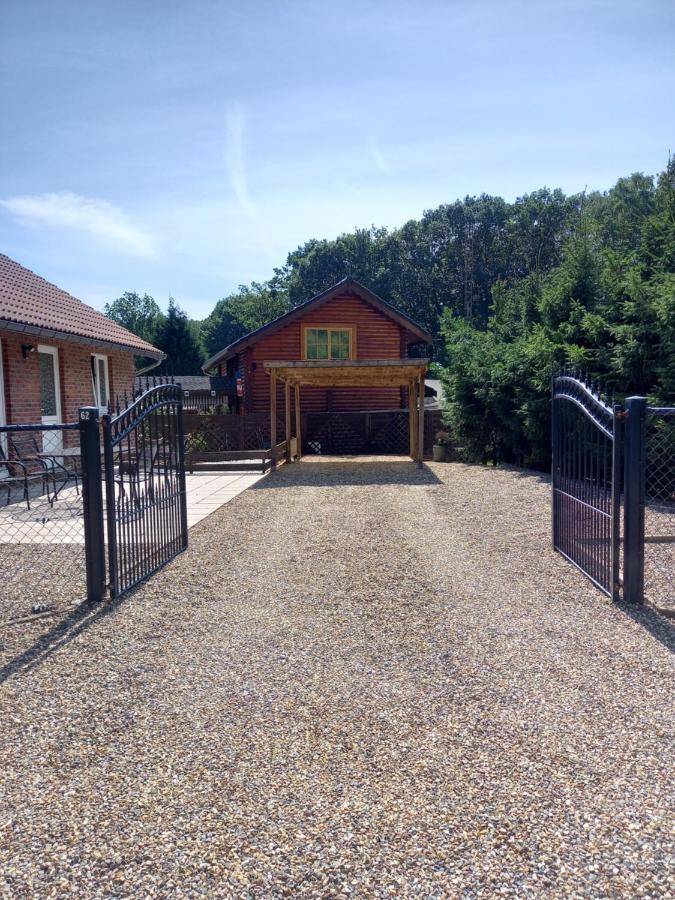 El Bosque Villa Дилсен-Стокем Екстериор снимка